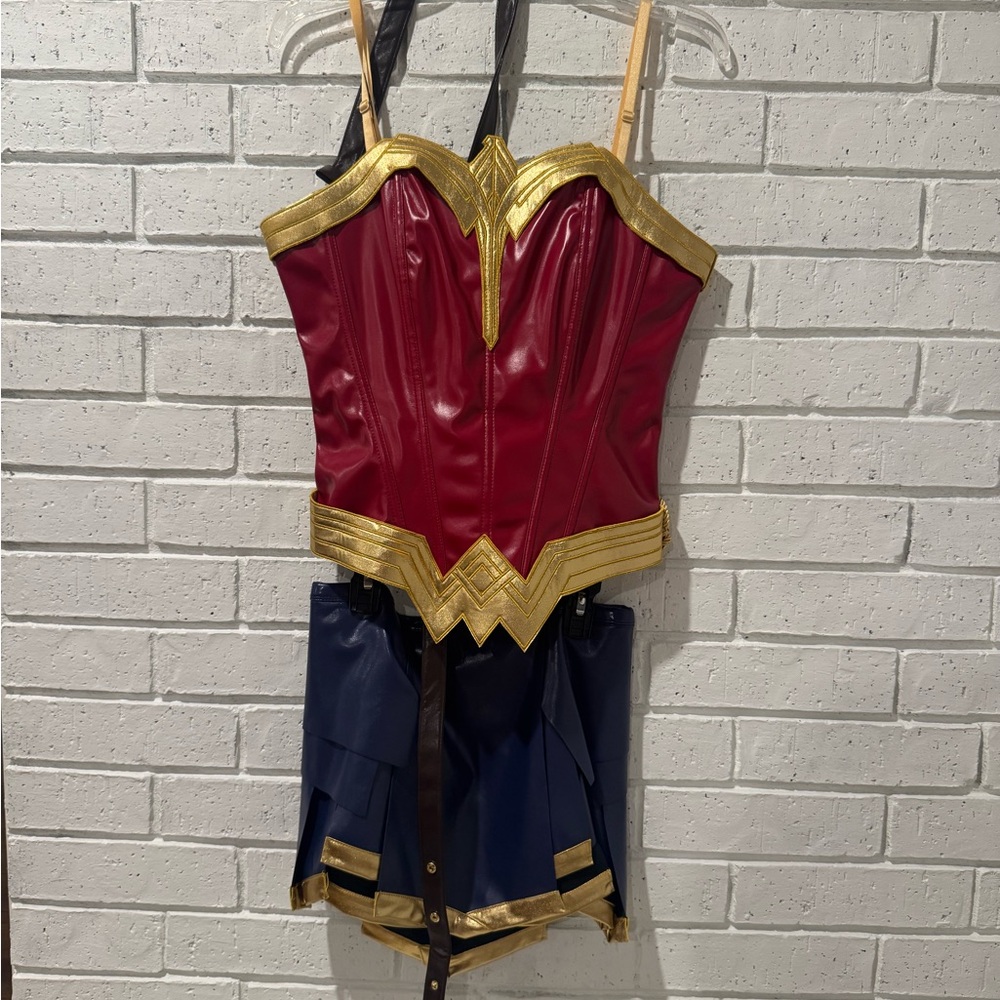 Wonder Woman Costume -